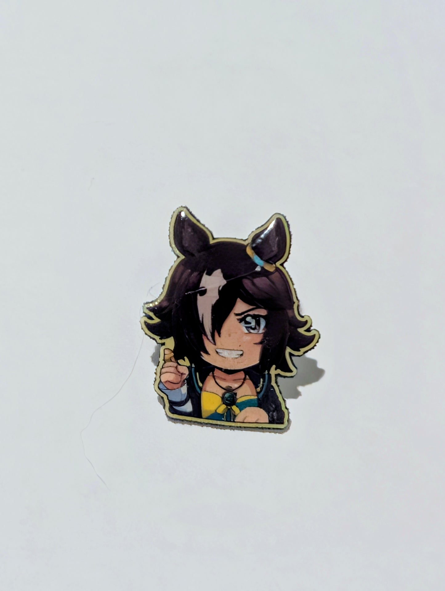 Umamusume Vodka Pin